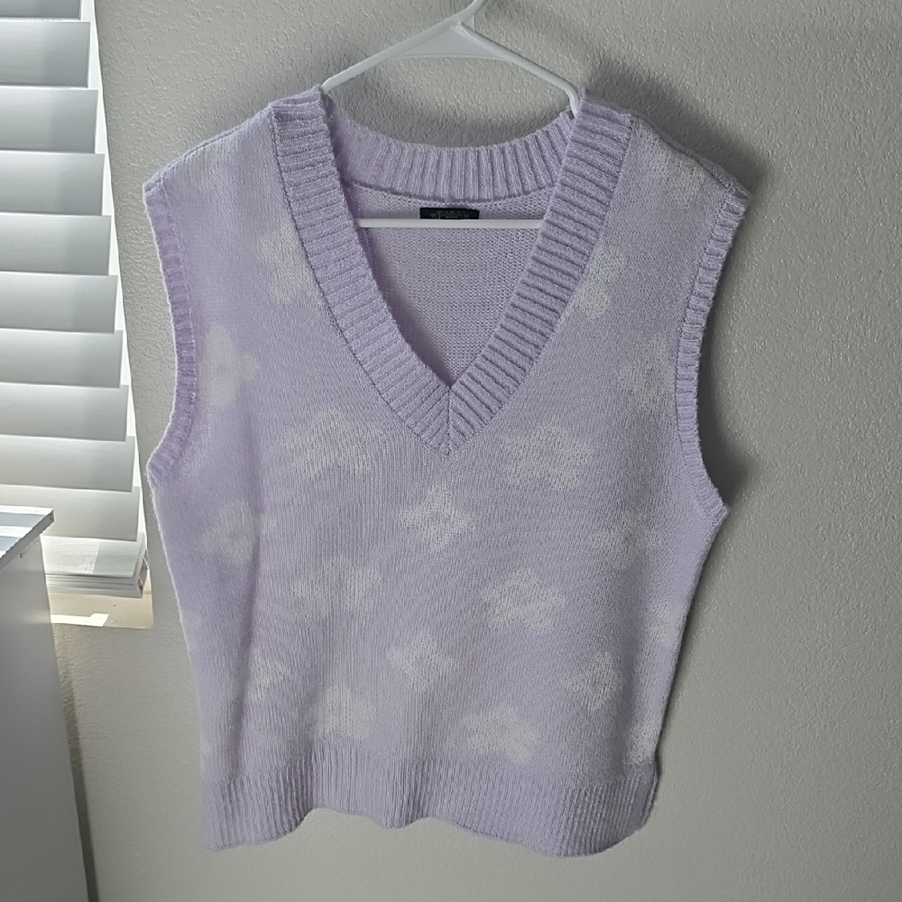 Wild Fable Purple Floral Sweater Vest Size Medium